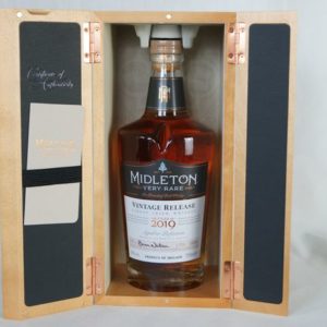 Midleton Very Rare Vintage Release 2019, Vintage release is a masterfully blended Irish whiskey from distillates laid down at Midleton Distillery.