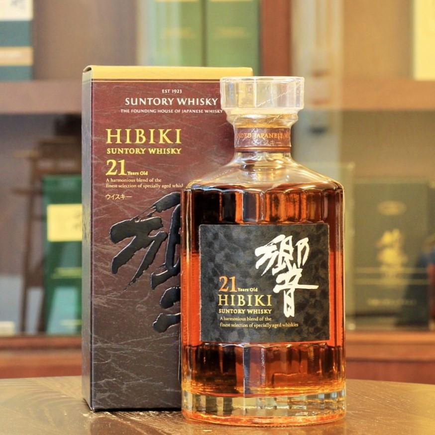 Hibiki 21 Year Old Japanese Whisky -