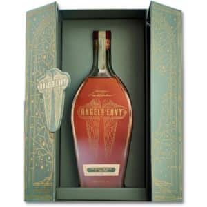 Angel’s Envy Ice Cider Finish, 7-year-old, 95% rye whiskey in oak ice cider casks from Vermont for exactly 364 days.