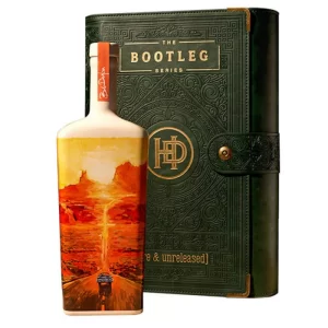 Discover Heaven’s Door Bootleg Series 2020, a 15-year-old bourbon finished in Jamaican rum casks and presented in a limited-edition ceramic bottle.